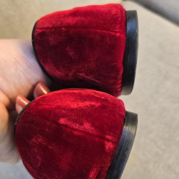 Giuseppe Zanotti Red Velvet Ballet Flats - Picture 6 of 16